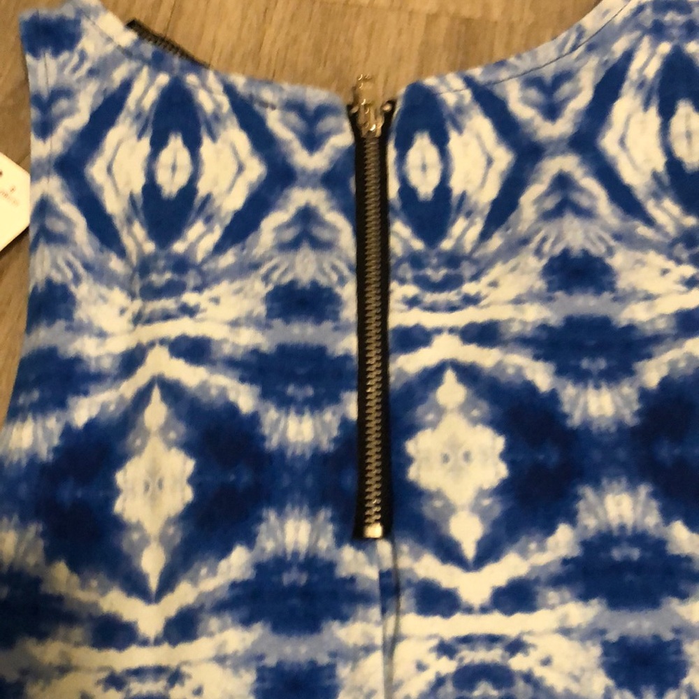 Mini sundress - Picture 3 of 3
